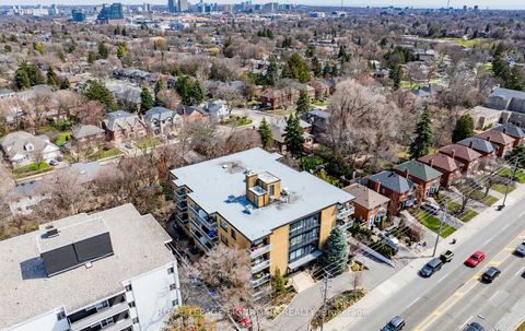 Photo 20 at 106 - 1901 Bayview Avenue, Leaside, Toronto