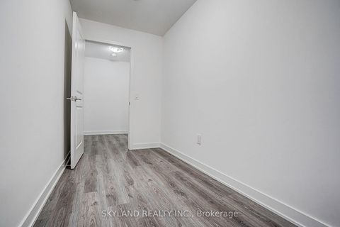 Photo 27 at Th102 - 100 Eagle Rock Way, Maple, Vaughan