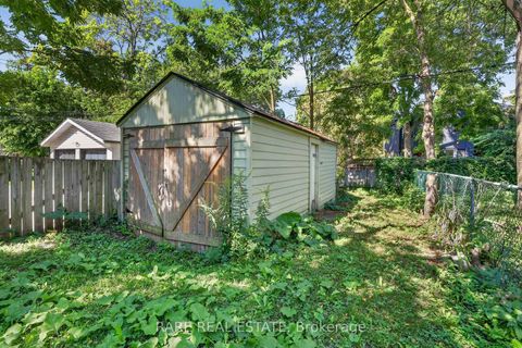 Photo 14 at 890 & 892 Broadview Avenue, Danforth, Toronto