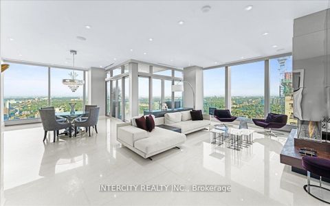 Photo 7 at 4001 - 50 Yorkville Avenue, Annex, Toronto