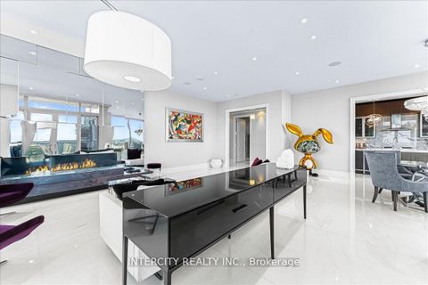 Photo 8 at 4001 - 50 Yorkville Avenue, Annex, Toronto