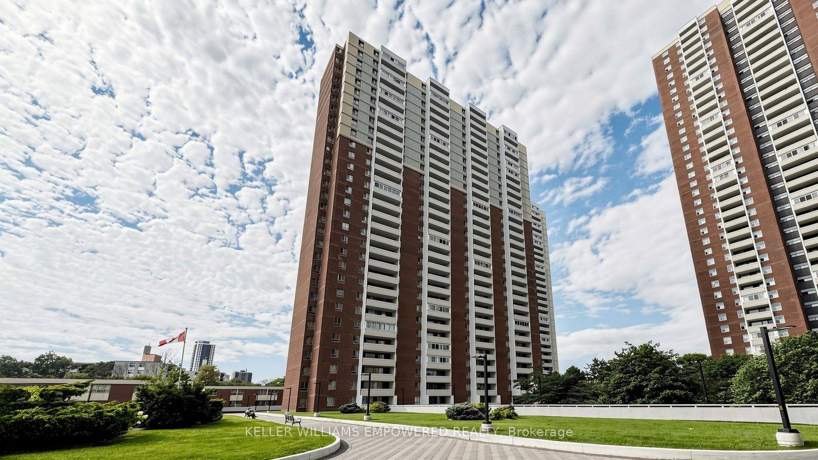 2312 - 1 Massey Square, Crescent Town, Toronto photo 6