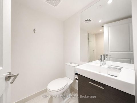 Photo 28 at 4903 - 386 Yonge Street, Bay Street Corridor, Toronto