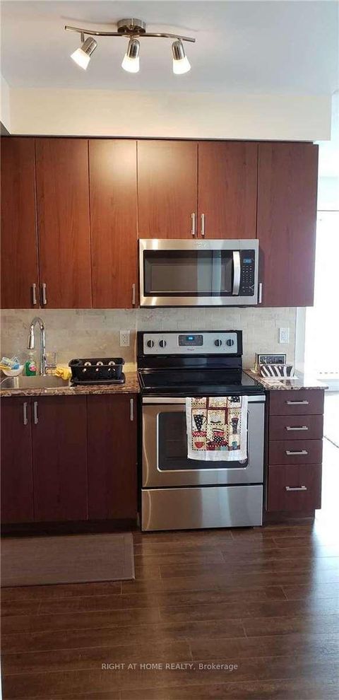 Photo 6 at 718 - 22 East Haven Drive, Cliffside, Toronto