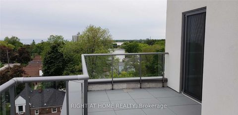 Photo 11 at 718 - 22 East Haven Drive, Cliffside, Toronto