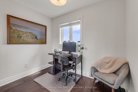 Photo 32 at 8 Prestwick Avenue, Maple, Vaughan
