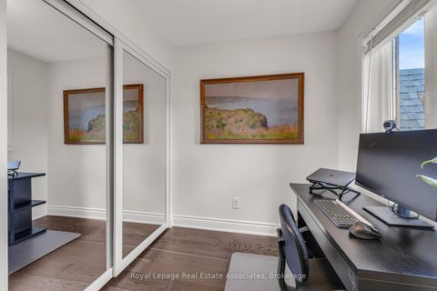 Photo 33 at 8 Prestwick Avenue, Maple, Vaughan