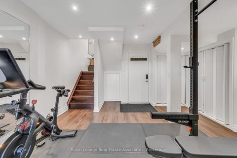 Photo 34 at 8 Prestwick Avenue, Maple, Vaughan