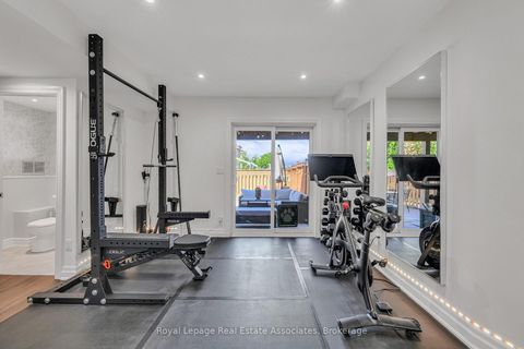 Photo 36 at 8 Prestwick Avenue, Maple, Vaughan