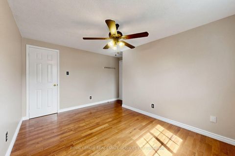 Photo 32 at 37 Woodsview Avenue, Clairville, Toronto