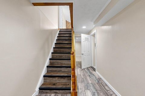 Photo 38 at 37 Woodsview Avenue, Clairville, Toronto