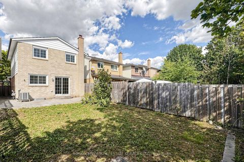 Photo 49 at 37 Woodsview Avenue, Clairville, Toronto