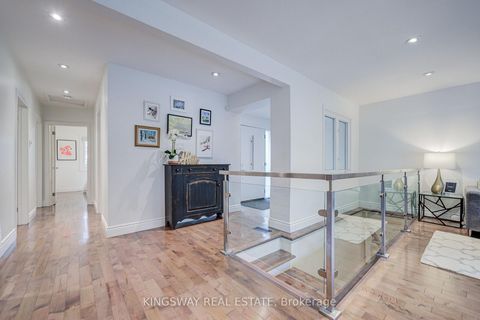 Photo 5 at 20 Wigmore Drive, Victoria Village, Toronto