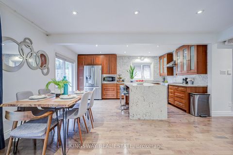Photo 10 at 20 Wigmore Drive, Victoria Village, Toronto