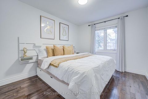 Photo 23 at 20 Wigmore Drive, Victoria Village, Toronto