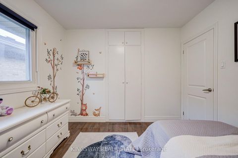 Photo 28 at 20 Wigmore Drive, Victoria Village, Toronto