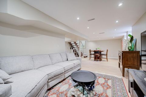 Photo 36 at 20 Wigmore Drive, Victoria Village, Toronto