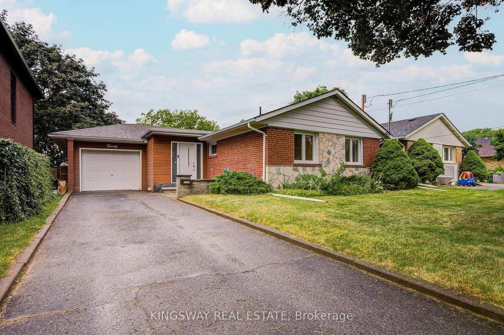 20 Wigmore Drive, Victoria Village, Toronto 