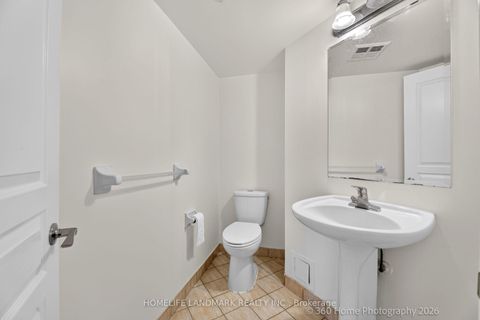 Photo 12 at 829 - 15 NORTHTOWN Way, Willowdale East, Toronto