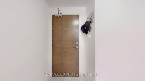 Photo 7 at 615 - 2212 Lakeshore Boulevard W, Mimico, Toronto