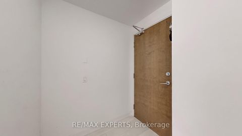 Photo 8 at 615 - 2212 Lakeshore Boulevard W, Mimico, Toronto