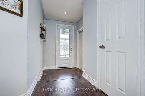 Photo 3 at 626 Walpole Crescent, Wyndham, Newmarket