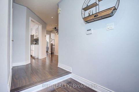 Photo 4 at 626 Walpole Crescent, Wyndham, Newmarket