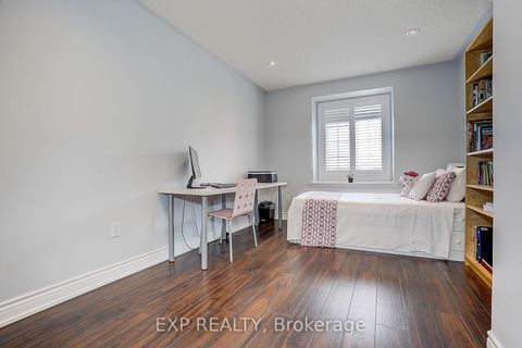 Photo 22 at 626 Walpole Crescent, Wyndham, Newmarket