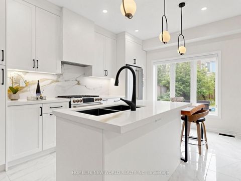 Photo 7 at 7 Monaco Crescent, Rouge Woods, Richmond Hill