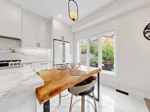 Photo 14 at 7 Monaco Crescent, Rouge Woods, Richmond Hill