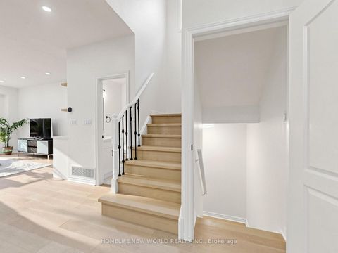 Photo 22 at 7 Monaco Crescent, Rouge Woods, Richmond Hill