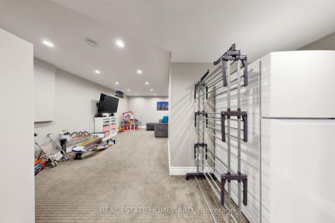 Photo 27 at 242 Badessa Circle, Brownridge, Vaughan