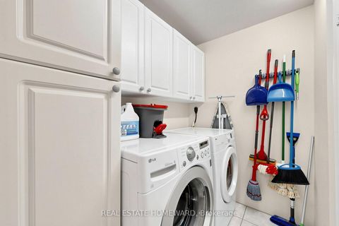 Photo 32 at 242 Badessa Circle, Brownridge, Vaughan