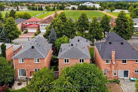 Photo 39 at 242 Badessa Circle, Brownridge, Vaughan