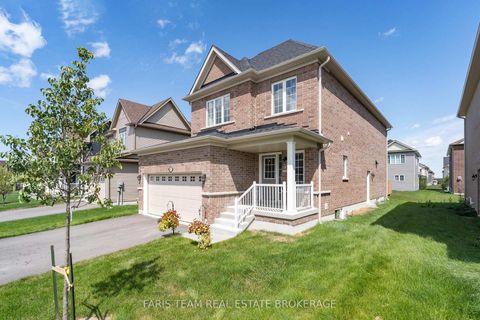 Photo 1 at 207 Cubitt Street, Stayner, Clearview