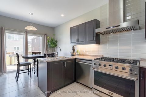 Photo 6 at 207 Cubitt Street, Stayner, Clearview