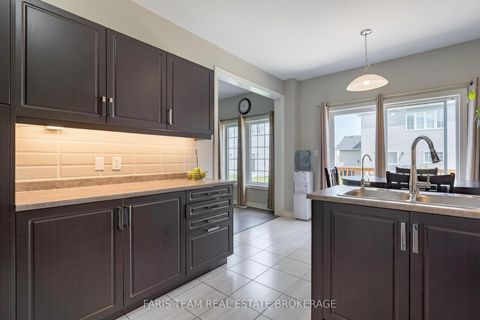 Photo 7 at 207 Cubitt Street, Stayner, Clearview