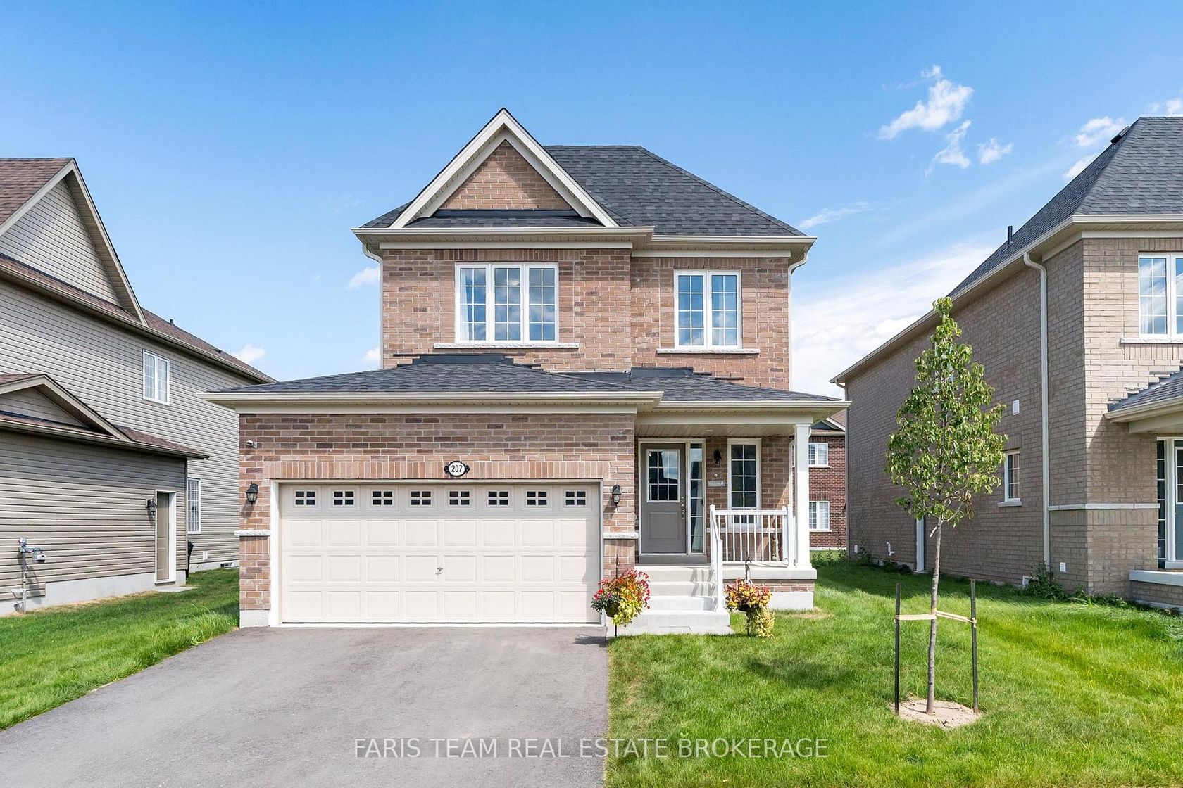 207 Cubitt Street, Stayner, Clearview photo number 2