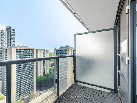 Photo 19 at 2121 - 5 Sheppard Avenue E, Willowdale East, Toronto