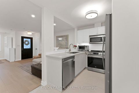 Photo 5 at A3 - 108 Finch Avenue W, Newtonbrook West, Toronto