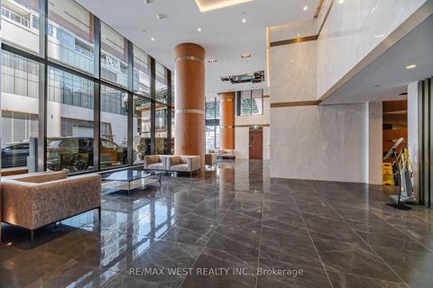 Photo 1 at 1602 - 17 Bathurst Street, Waterfront Communities C1, Toronto
