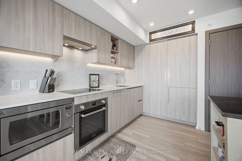 Photo 5 at 1602 - 17 Bathurst Street, Waterfront Communities C1, Toronto