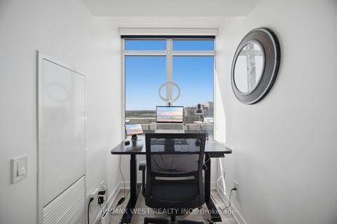 Photo 22 at 1602 - 17 Bathurst Street, Waterfront Communities C1, Toronto