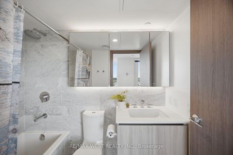 Photo 25 at 1602 - 17 Bathurst Street, Waterfront Communities C1, Toronto