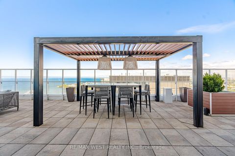 Photo 33 at 1602 - 17 Bathurst Street, Waterfront Communities C1, Toronto