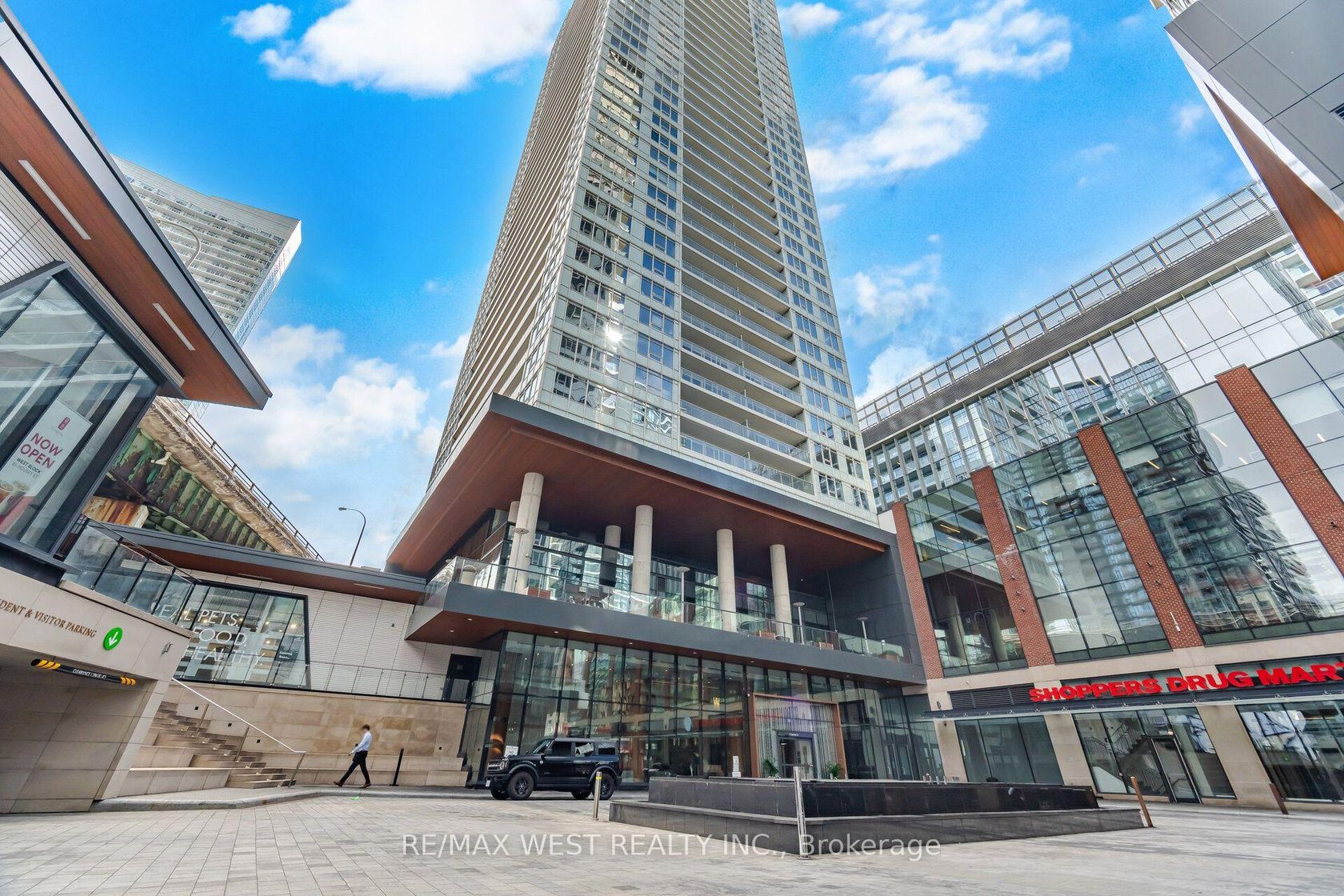 1602 - 17 Bathurst Street, Waterfront Communities C1, Toronto 