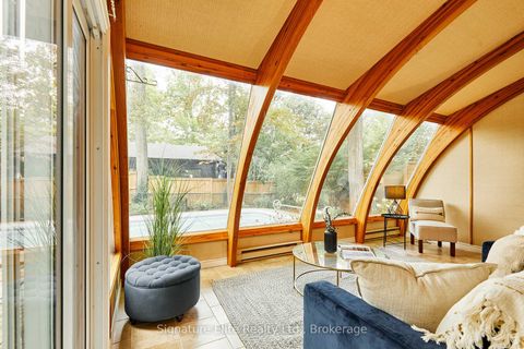 Photo 3 at 7 Lyncroft Drive, Guildwood, Toronto