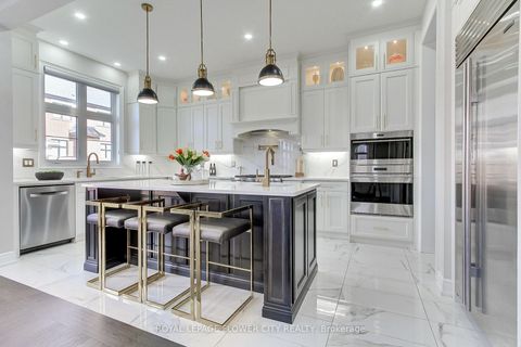 Photo 14 at 105 Morning Sparrow Drive, Kleinburg, Vaughan