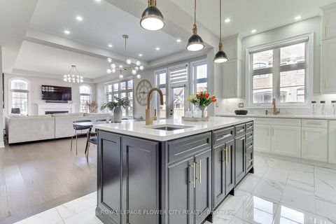 Photo 18 at 105 Morning Sparrow Drive, Kleinburg, Vaughan