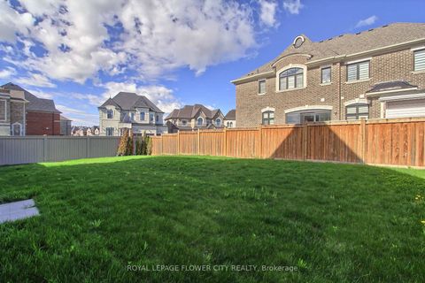 Photo 44 at 105 Morning Sparrow Drive, Kleinburg, Vaughan